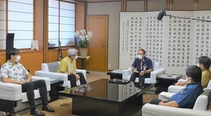 写真:就任挨拶の様子2