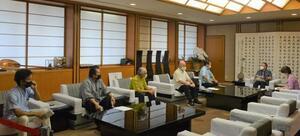 写真:委員会の様子3