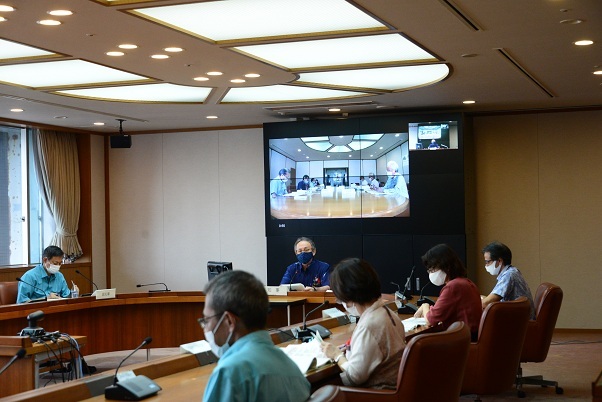 写真：会議の様子1