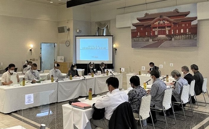 写真：会議の様子